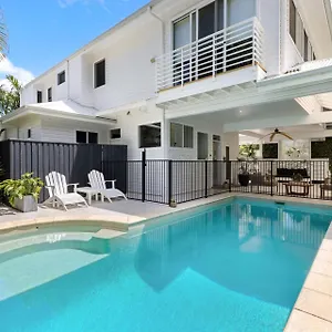 Bayron Baythers Holiday home